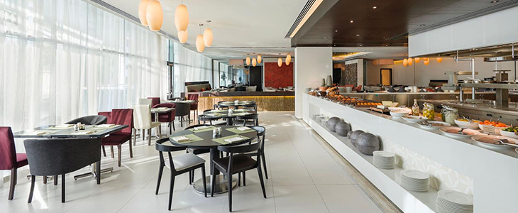 Hyatt Place Al Rigga**** v Dubaju - Kuponko.si