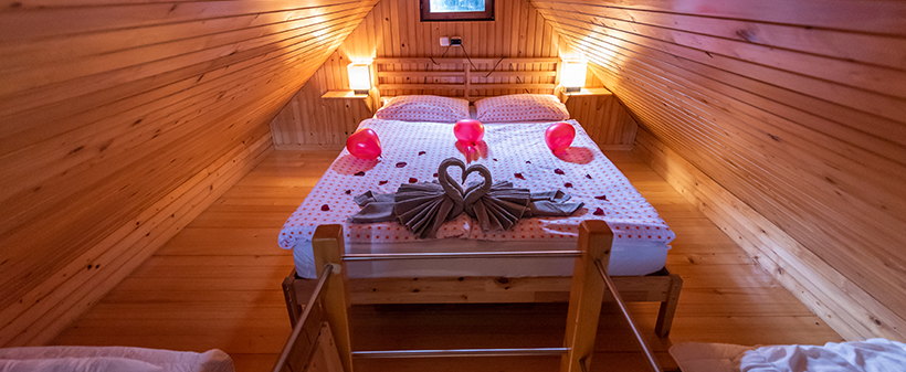 Velika planina resort, najem pristne koče - Kuponko.si