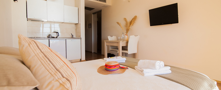 Hotel Villa Džamonja****, Bol na Braču - Kuponko.si