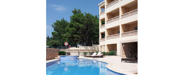 Hotel Villa Džamonja****, Bol na Braču - Kuponko.si