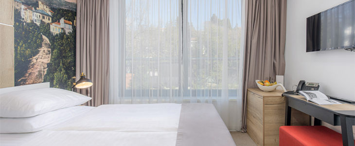 Hotel Esplanade ****, Crikvenica: oddih s polpenzionom - Kuponko.si
