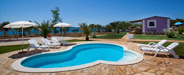 Kamp Aminess Sirena 4*: premium mobilne hiške - Kuponko.si