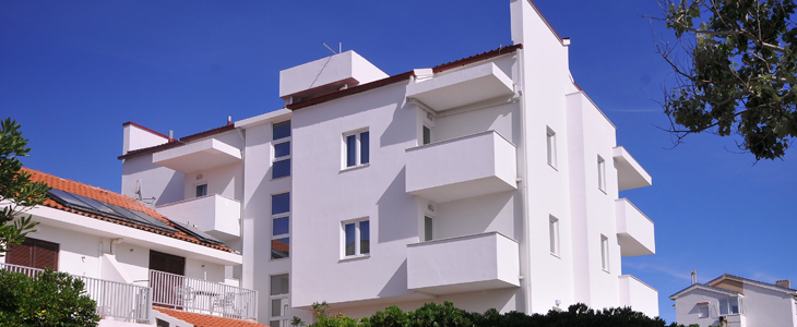 hotel Intermezzo 4* - oddih na otoku Pag - Kuponko.si