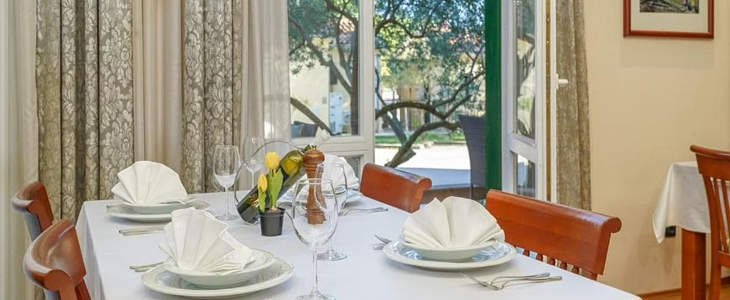 Hotel Vrata Krke*** - Lozovac, Šibenik - Kuponko.si