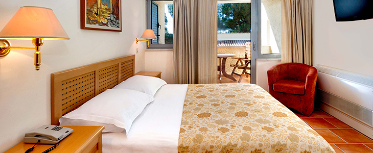 Apartmaji Bellevue**** Plava Laguna, Poreč - Kuponko.si