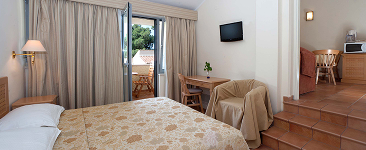 Apartmaji Bellevue**** Plava Laguna, Poreč - Kuponko.si
