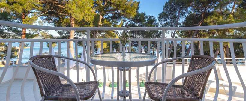 Hotel Bor otok Krk, oddih z zajtrkom - Kuponko.si