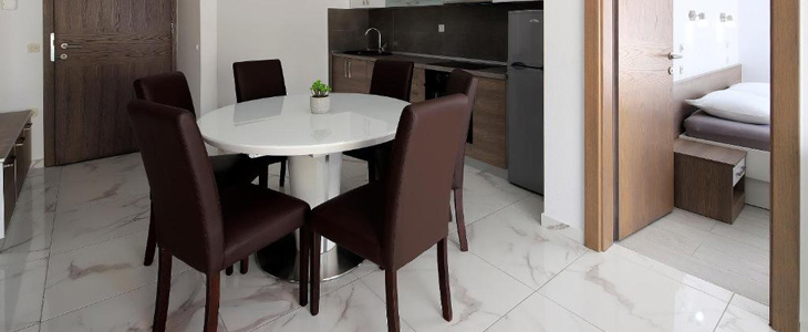 Aparthotel Trcol 4*, oddih v Novalji na Pagu - Kuponko.si