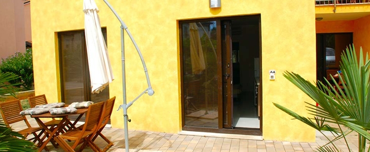 Apartmaji Vila Alpa 3*, oddih v Umagu - Kuponko.si
