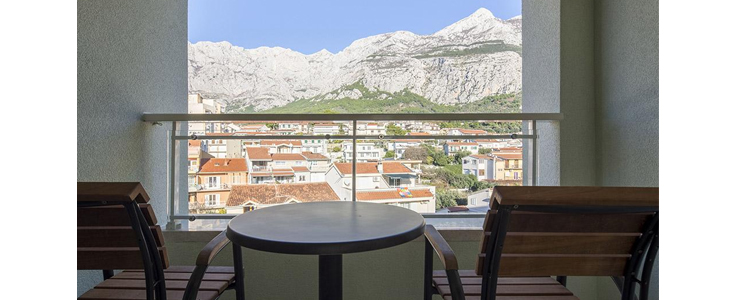 Hotel Park - oddih v dvoje v Makarski - Kuponko.si