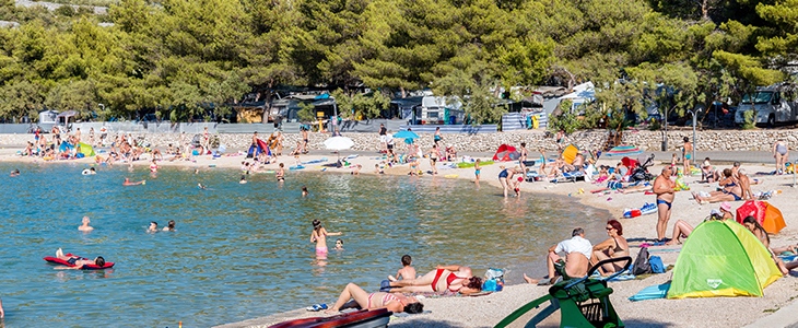Apartmaji Jezera Village, sončni oddih za celo družino - Kuponko.si