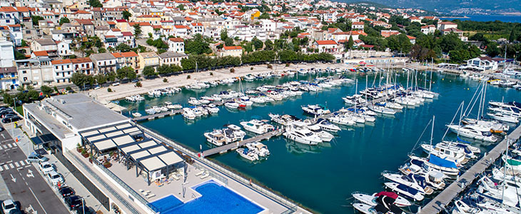 Apartmaji Marina Novi 5*: luksuzni oddih - Kuponko.si