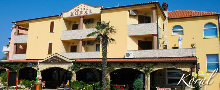 Hotel Koral 3*, Medulin: oddih z zajtrkom - Kuponko.si