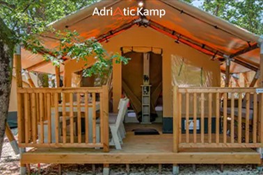 Adriatic Kamp, kampi Istra, Dalmacija: glamping šotori Adriatic Kamp, kampi Istra, Dalmacija: glamping šotori