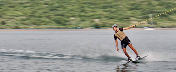 Wakeboardanje in smučanje na vodi - Kuponko.si