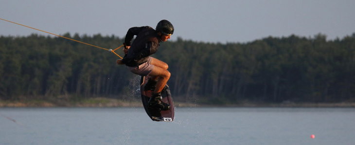 Wakeboardanje in smučanje na vodi - Kuponko.si