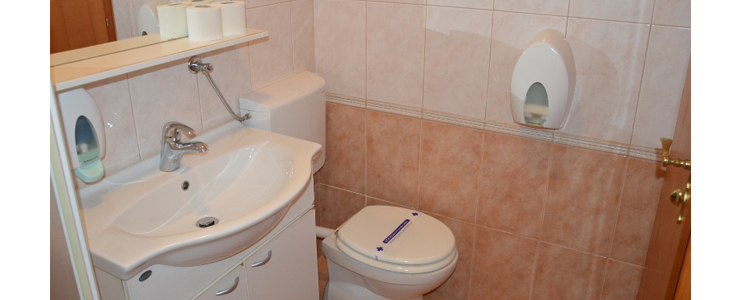 Hotel Pansion Mol, oddih v Drveniku - Kuponko.si