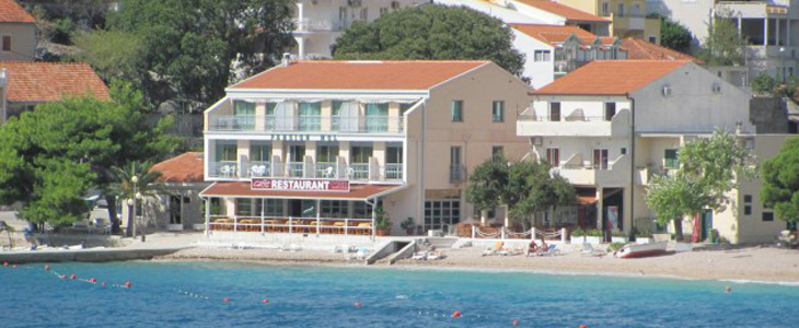 Hotel Pansion Mol, oddih v Drveniku - Kuponko.si