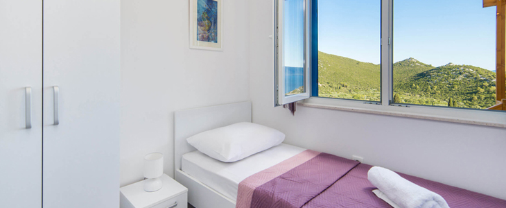 Grot Camping Homes, Baćina: najem mobilne hiške - Kuponko.si
