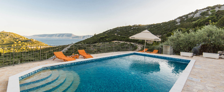Grot Camping Homes, Baćina: najem mobilne hiške - Kuponko.si