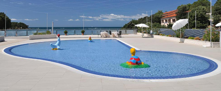 Resort Petalon 4*, Vrsar: poletni oddih - Kuponko.si