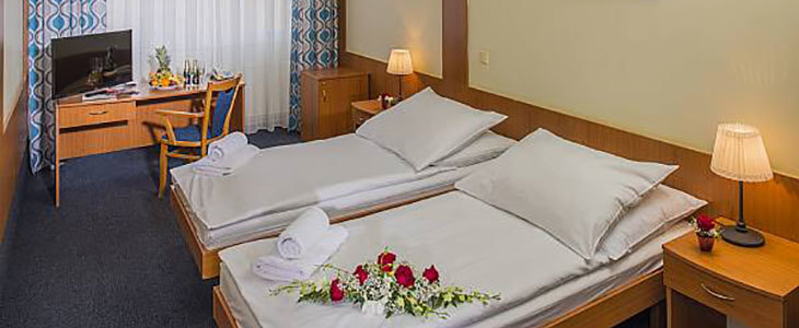 Top Hotel 4*, Praga, wellness oddih - Kuponko.si
