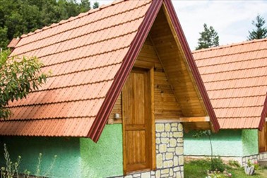 Kamp Dvije Vrbe - oddih v bungalovih v Bosni