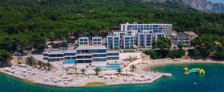 Morenia All inclusive Resort 4* na Makarski rivieri - Kuponko.si