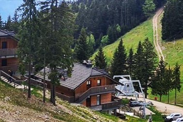 Apartma Bani-Golte: poletni oddih za 5 oseb Apartma Bani-Golte: poletni oddih za 5 oseb