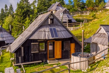 Velika planina resort, najem pristne koče Velika planina resort, najem pristne koče