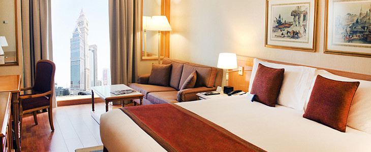 Crowne Plaza Dubai***** v Dubaju - Kuponko.si