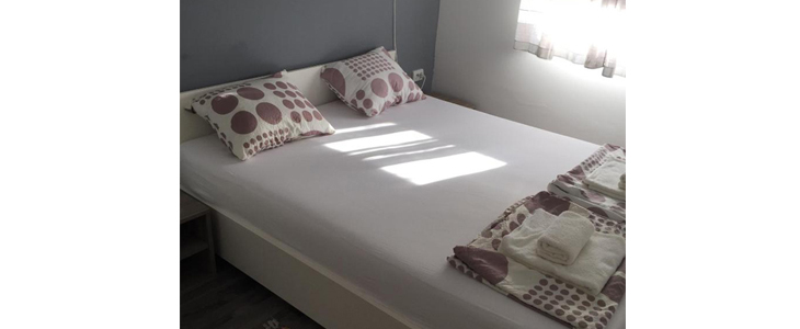 Apartmaji Verica, oddih v Karlobagu - Kuponko.si