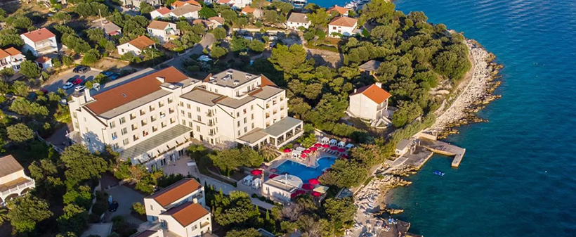 La Luna Hotel 4*, Pag: oddih s polpenzionom - Kuponko.si