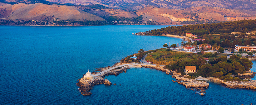 otok Lefkas z letalom - Grčija  - Kuponko.si