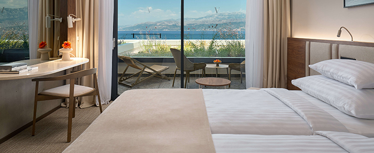 Grand hotel View 4*, Postira, Brač: all inclusive oddih - Kuponko.si