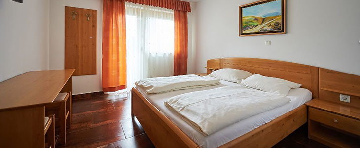 Lukov dom na Kopah: jesenski oddih - Kuponko.si