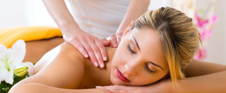 Društvo Felicytas: Antistresna masaža telesa z olji - Kuponko.si