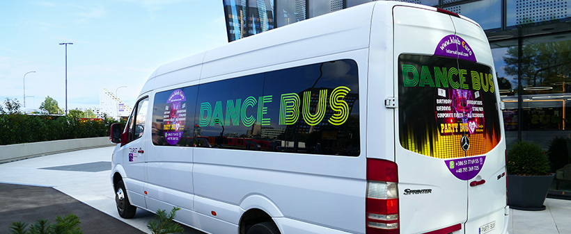 VIP Mercedes Sprinter Dance/Party Bus: najem limuzine - Kuponko.si