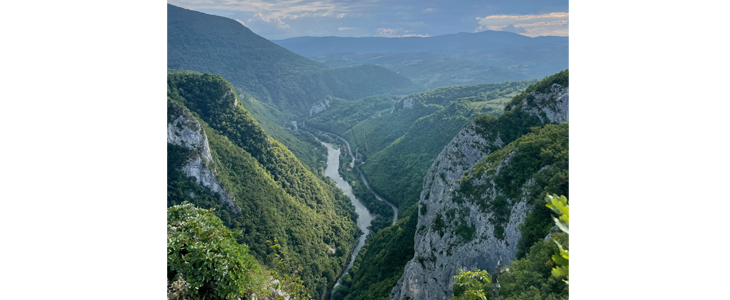 Adrenalinski oddih v Banja Luki - rafting po reki Vrbas - Kuponko.si