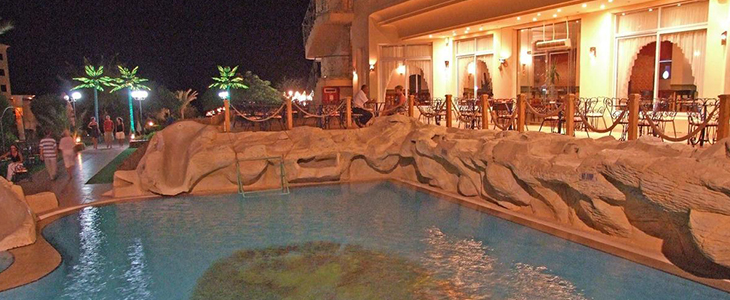King Tut Aqua Park Beach Resort**** v Hurgadi, Egipt - Kuponko.si