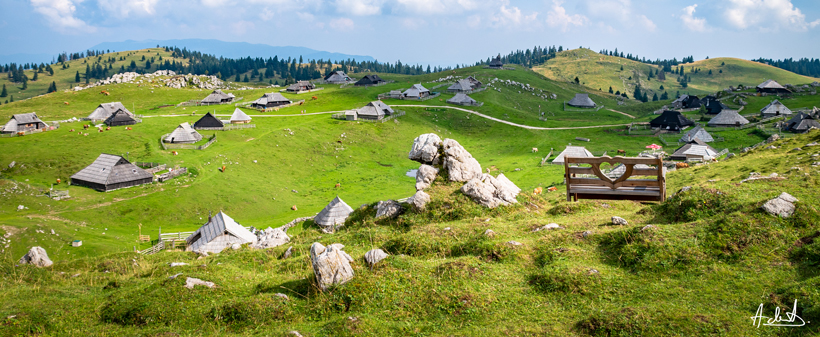 Velika planina resort, najem pristne koče - Kuponko.si