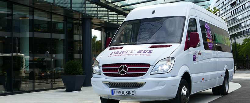 VIP Mercedes Sprinter Dance/Party Bus: najem limuzine - Kuponko.si