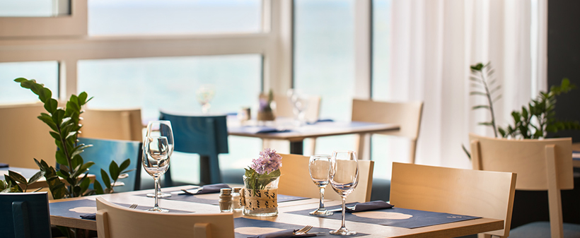 Hotel Istra Opatija, morski oddih s polpenzionom - Kuponko.si