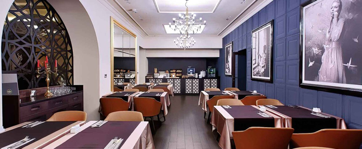 Hotel Slavia 4*, Baška Voda - oddih s polpenzionom - Kuponko.si