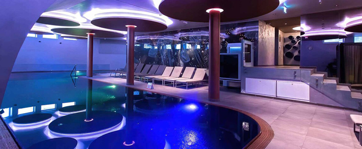 Hotel Slavia 4*, Baška Voda - oddih s polpenzionom - Kuponko.si