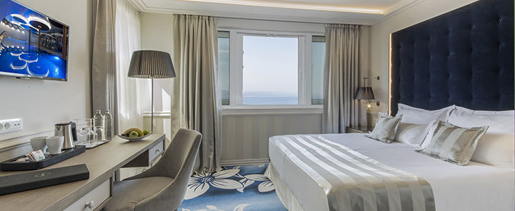 Hotel Slavia 4*, Baška Voda - oddih s polpenzionom - Kuponko.si