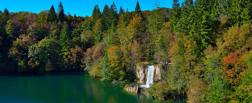 Hotel Jezero 3*, Plitvička jezera: jesenski oddih - Kuponko.si