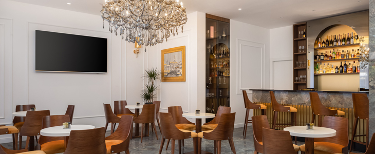 Hotel Corner 4*, Split - oddih s polpenzionom - Kuponko.si