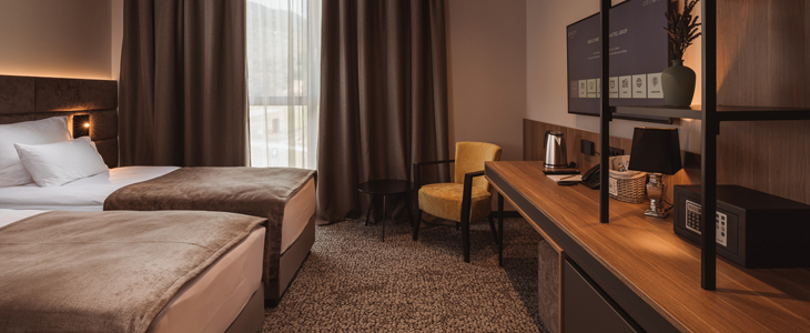 Hotel Grof 4*, Vransko: 2x nočitev z zajtrkom, savna - Kuponko.si