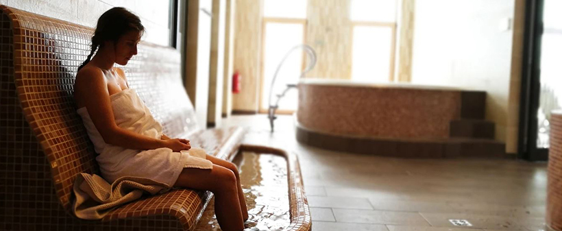 Golte, Wellnes Hotel Montis, masaža in savne za 2 osebi - Kuponko.si